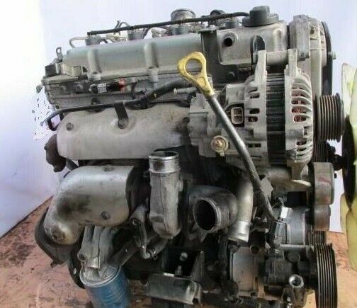 Motor D4CB 2.5 CRDI HYUNDAI KIA 94000 Km komplett Euro 4